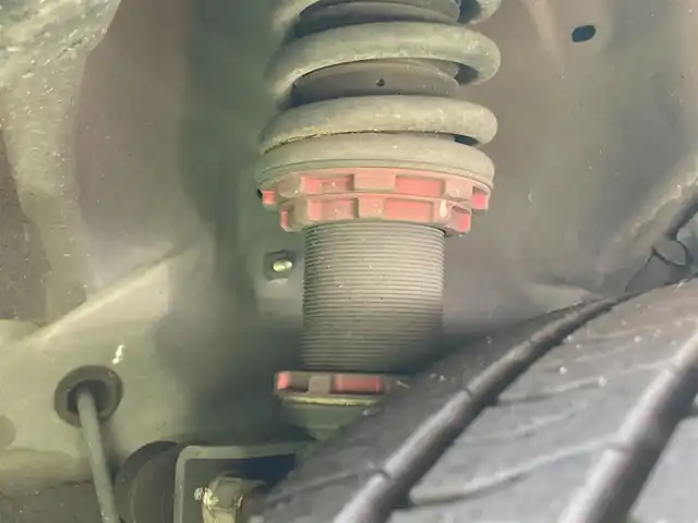 トヨタ ヴォクシー ZS 煌Ⅱ 香川県 2019(令1)年 3.9万km ブラック 登録時走行距離：38715km/ディーラー純正10型ナビ/　CD DVD BT フルセグTV/バックカメラ/両側パワースライドドア/モデリスタエアロ/車高調/プリクラッシュセーフティシステム/レーンキープアシスト/クルーズコントロール/オートハイビーム/LEDヘッドライト/オートライト/フォグランプ/横滑り防止装置/アイドリングストップ/ETC/ロールサンシェード/ISOFIX/プッシュスタート/スマートキー