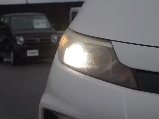 トヨタ エスティマ アエラス 山形県 2012(平24)年 10.5万km ホワイトパールクリスタルシャイン 4WD/純正HDDナビ/　【CD DVD HDD AUX】/フルセグTV/バックカメラ/両側パワースライドドア/ETC/スマートキー/3列シート/キセノンヘッドライト/フォグランプ/ウィンカーミラー/純正フロアマット/ドアバイザー
