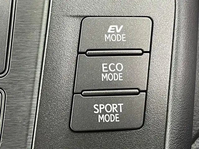 レクサス ＨＳ 250h 千葉県 2013(平25)年 5.1万km プラチナムシルバーメタリック 禁煙車/純正HDDナビ/・CD/DVD/AUX/USB/Bluetooth/フルセグTV/・バックカメラ、フロントカメラ/・ビルトインETC/クルーズコントロール/クリアランスソナー/革巻きステアリング/・ステアリングスイッチ/DNパワーシート/左右独立エアコン/純正フロアマット/純正ドアバイザー/純正17インチAW/電動格納ウインカーミラー/オートライト/・LEDヘッドライト/・LEDフォグランプ