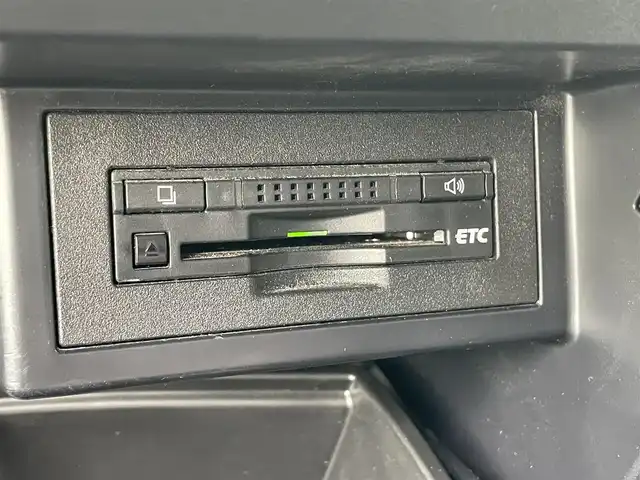 トヨタ ランドクルーザー プラド TX 宮崎県 2018(平30)年 3.3万km ホワイトパールクリスタルシャイン 4WD/RAYS17インチAW/社外7インチナビ（MDV-Z701W）/フルセグTV/Bluetooth/バックカメラ/プリクラッシュセーフティ/レーダークルーズコントロール/プッシュスタート/スマートキー/ステアリングスイッチ/LEDヘッドライト/オートライト/オートハイビーム/ETC/セーフティセンス/レーンディパーチャーアラート/ヒッチメンバー