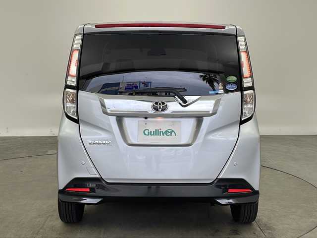 トヨタ タンク カスタムG S 兵庫県 2018(平30)年 6.9万km ブライトシルバーM ・ナビ/Bluetooth/CD/DVD/TV/・全方位カメラ/・ビルドインETC/・前方ドライブレコーダー/・クルーズコントロール/・コーナーセンサー/・アイドリングストップ/・両側パワースライドドア/・横滑り防止装置/・盗難防止装置/・衝突被害軽減システム/・W＋サイドエアバッグ/・カーテンエアバッグ/・LEDオートライト/・純正14インチアルミホイール/・ドアバイザー/・スマートキー/・プッシュスタートボタン/・AAC/・ステアリングスイッチ