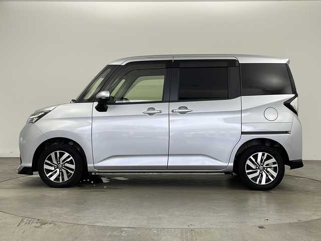 トヨタ タンク カスタムG S 兵庫県 2018(平30)年 6.9万km ブライトシルバーM ・ナビ/Bluetooth/CD/DVD/TV/・全方位カメラ/・ビルドインETC/・前方ドライブレコーダー/・クルーズコントロール/・コーナーセンサー/・アイドリングストップ/・両側パワースライドドア/・横滑り防止装置/・盗難防止装置/・衝突被害軽減システム/・W＋サイドエアバッグ/・カーテンエアバッグ/・LEDオートライト/・純正14インチアルミホイール/・ドアバイザー/・スマートキー/・プッシュスタートボタン/・AAC/・ステアリングスイッチ