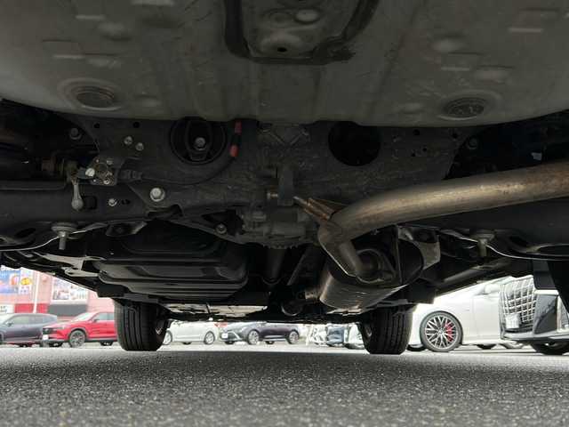 トヨタ ハリアー エレガンス 山口県 2014(平26)年 11.9万km スパークリングブラックパールクリスタルシャイン 社外メモリナビ/Bluetooth/フルセグTV/バックカメラ/ビルトインETC/ハーフレザーシート/クルーズコントロール/社外前方ドライブレコーダー/ステアリングスイッチ/スマートキー/プッシュスタート/D/席パワーシート/横滑り防止装置/純正17インチAW