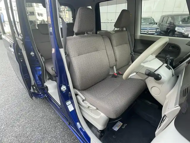 ダイハツ タント X LTD SA Ⅲ 神奈川県 2018(平30)年 5.5万km ディープブルークリスタルマイカ スマートアシストIII/・衝突警報機能/・衝突回避支援ブレーキ機能/・誤発進抑制制御機能/・先行車発進お知らせ機能/・車線逸脱警報機能/純正ナビ＆フルセグTV/CD／DVD／BT／SD/レーダー探知機/ビルトインETC/全方位カメラ/アイドリングストップ/ステアリングコントロール/ドライブレコーダー/両側パワースライドドア/LEDライト/オートライト/電動格納ミラー/プッシュスタート/スマートキー/Wエアバック/ABS/純正フロアマット/取扱説明書/保証書/スペアキー有