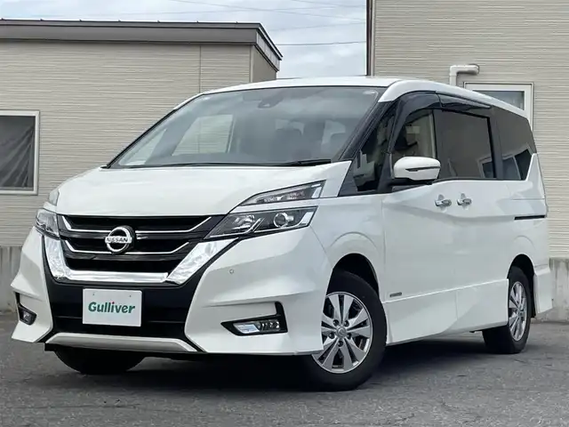 日産 セレナ 青森県 2019(平31)年 7.3万km ブリリアントホワイトパール ワンオーナー/4WD/純正SDナビ/CD/DVD/SD/BT/USB/フルセグTV/インテリジェントアラウンドビューモニター/両側パワースライドドア/クルーズコントロール/クリアランスソナー/ステアリングリモコン/アイドリングストップ/純正エンジンスターター/ETC/オートライト/LEDヘッドライト/フォグライト/電動パーキングブレーキ/プッシュスタート/純正ドアバイザー/純正フロアマット/積込スタッドレスタイヤ/保証書/取扱説明書