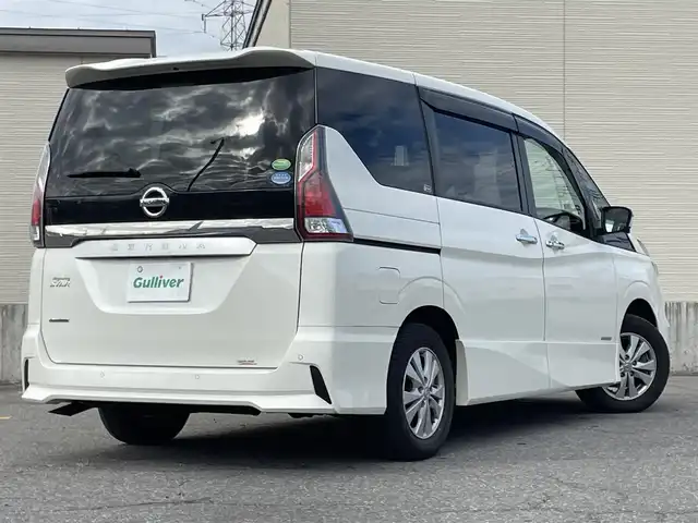 日産 セレナ 青森県 2019(平31)年 7.3万km ブリリアントホワイトパール ワンオーナー/4WD/純正SDナビ/CD/DVD/SD/BT/USB/フルセグTV/インテリジェントアラウンドビューモニター/両側パワースライドドア/クルーズコントロール/クリアランスソナー/ステアリングリモコン/アイドリングストップ/純正エンジンスターター/ETC/オートライト/LEDヘッドライト/フォグライト/電動パーキングブレーキ/プッシュスタート/純正ドアバイザー/純正フロアマット/積込スタッドレスタイヤ/保証書/取扱説明書
