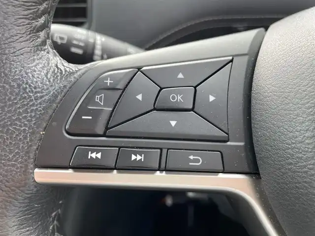 日産 セレナ 青森県 2019(平31)年 7.3万km ブリリアントホワイトパール ワンオーナー/4WD/純正SDナビ/CD/DVD/SD/BT/USB/フルセグTV/インテリジェントアラウンドビューモニター/両側パワースライドドア/クルーズコントロール/クリアランスソナー/ステアリングリモコン/アイドリングストップ/純正エンジンスターター/ETC/オートライト/LEDヘッドライト/フォグライト/電動パーキングブレーキ/プッシュスタート/純正ドアバイザー/純正フロアマット/積込スタッドレスタイヤ/保証書/取扱説明書