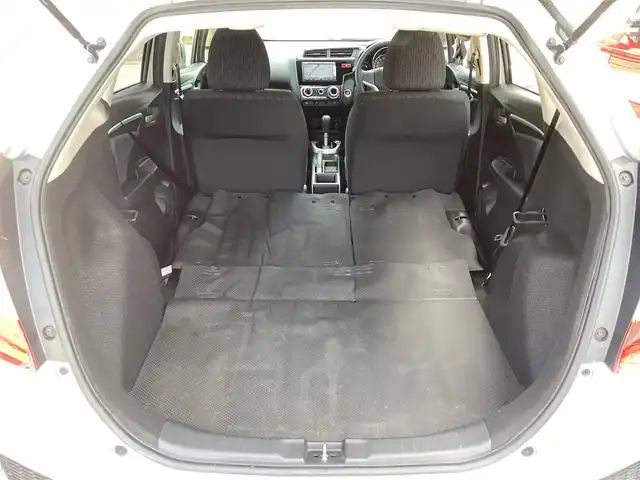 ホンダ フィット 13G Fパッケージ 京都府 2013(平25)年 3.9万km アラバスターシルバーメタリック ワンオーナー/純正ナビ(VXM-145C)/　CD BT SD/スマートキー/横滑り防止装置/アイドリングストップ/スペアスマートキー/新車保証書/取扱説明書