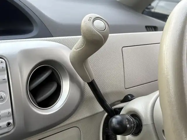 トヨタ ポルテ 150i HIDセレクション 愛知県 2010(平22)年 11.2万km ブラックマイカ SDナビ/ワンセグテレビ/片側パワースライドドア/ETC/ドアバイザー/純正スタッドレスタイヤ付き