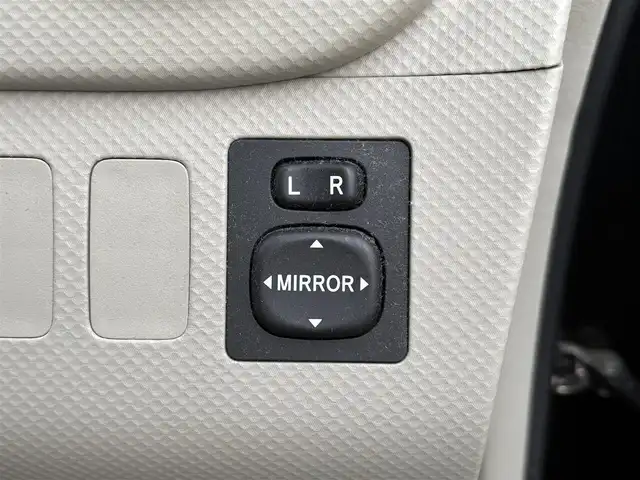 トヨタ ポルテ 150i HIDセレクション 愛知県 2010(平22)年 11.2万km ブラックマイカ SDナビ/ワンセグテレビ/片側パワースライドドア/ETC/ドアバイザー/純正スタッドレスタイヤ付き
