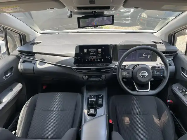 日産 ノート X 静岡県 2021(令3)年 2.3万km ピュアホワイトパール ワンオーナー/プロパイロット/純正メモリナビ/　（フルセグTV/Bluetooth/HDMI/USB）/インテリジェントアラウンドビューモニター/ETC/前方ドライブレコーダー/デジタルインナーミラー/360°セーフティアシスト/・インテリジェント エマージェンシーブレーキ/・インテリジェント FCW（前方衝突予測警報）/・インテリジェント LI（車線逸脱防止支援システム）/　＋LDW（車線逸脱警報）/・インテリジェント DA（ふらつき警報）/・踏み間違い衝突防止アシスト/・標識検知機能/オートマチックハイビーム/横滑り防止装置/スマートキー/置くだけ充電/純正LEDヘッドライト/スペアキー1本/保証書/取扱説明書