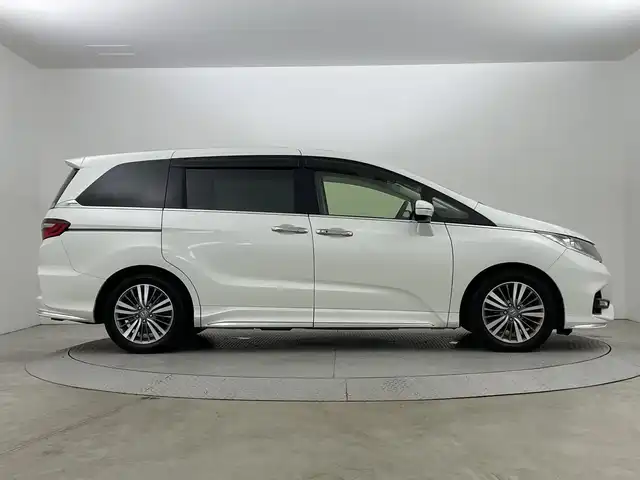 ホンダ オデッセイ G エアロ ホンダセンシング 新潟県 2018(平30)年 7.6万km プラチナホワイトパール ワンオーナー/純正９インチメモリナビ/フルセグ/　CD/DVD/Bluetooth/VXM-187FNi/バックカメラ/両側パワースライドドア/スマートキー×２/衝突被害軽減ブレーキ/レーダークルーズコントロール/LEDヘッドライト/オートライト/ETC2.0/フォグランプ/レーンアシスト/プッシュスタート/社外アルミ付きスタッドレス/　（積み込み７mm）