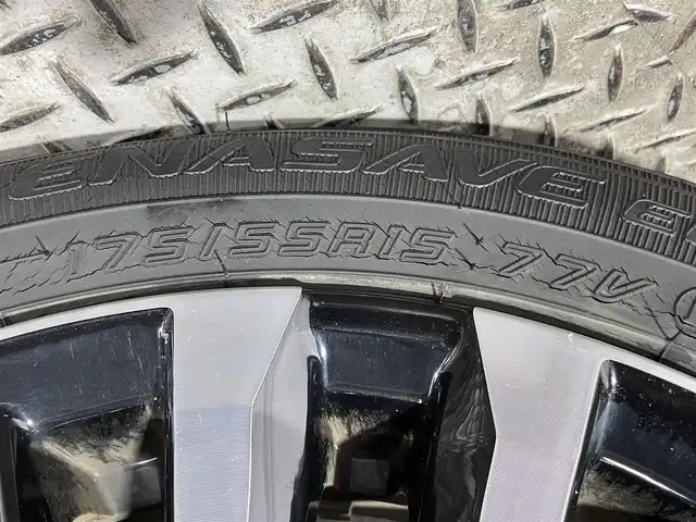 トヨタ ルーミー カスタムG－T 大阪府 2021(令3)年 2.9万km ブラックマイカメタリック/ファイアークォーツレッドメタリック 純正ナビＴＶ　全方位カメラ　ＥＴＣ　ドラレコ　両側パワスラ　衝突軽減　シートヒーター　レーダークルコン　コーナーセンサー　レーンアシスト　電動ミラー　オートライト　ＬＥＤヘッドライト　フォグランプ