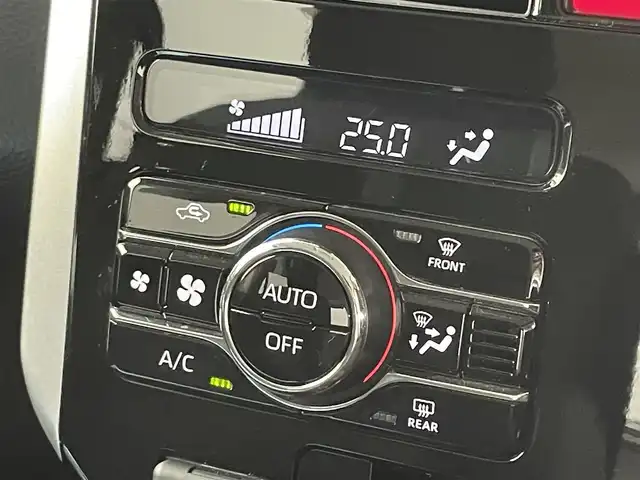 トヨタ ルーミー カスタムG－T 大阪府 2021(令3)年 2.9万km ブラックマイカメタリック/ファイアークォーツレッドメタリック 純正ナビＴＶ　全方位カメラ　ＥＴＣ　ドラレコ　両側パワスラ　衝突軽減　シートヒーター　レーダークルコン　コーナーセンサー　レーンアシスト　電動ミラー　オートライト　ＬＥＤヘッドライト　フォグランプ