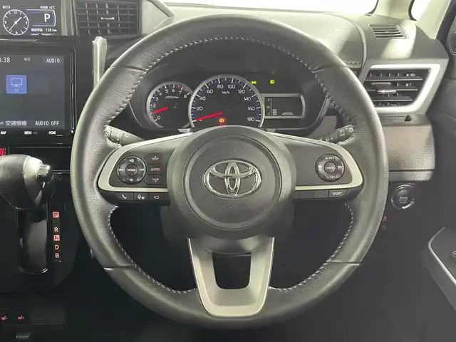 トヨタ ルーミー カスタムG－T 大阪府 2021(令3)年 2.9万km ブラックマイカメタリック/ファイアークォーツレッドメタリック 純正ナビＴＶ　全方位カメラ　ＥＴＣ　ドラレコ　両側パワスラ　衝突軽減　シートヒーター　レーダークルコン　コーナーセンサー　レーンアシスト　電動ミラー　オートライト　ＬＥＤヘッドライト　フォグランプ