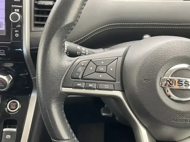 日産 セレナ ハイウェイスター G 愛知県 2016(平28)年 6.6万km マルーンレッド 2トーン プロパイロット/衝突軽減システム/純正９型SDナビ/全方位カメラ/両側パワースライドドア/フリップダウンモニター/Bluetooth/バックカメラ/イージーオープン機能/コーナーセンサー/純正アルミホイール/LEDヘッドライト/インテリジェントミラー/リアオートエアコン/ドライブレコーダー/ETC/ステアリングスイッチ/スマートキー/プッシュスタート