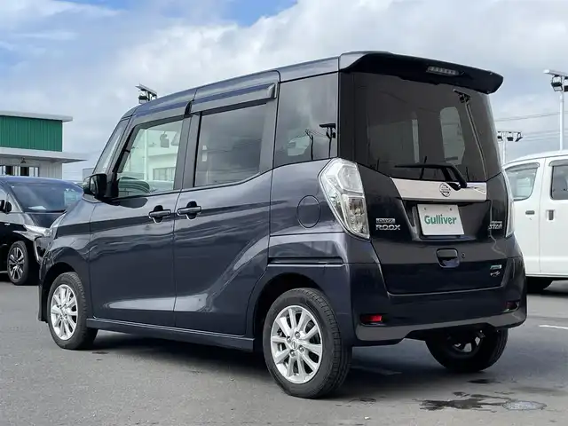 日産 デイズ ルークス ハイウェイスターX 東京都 2015(平27)年 7.5万km プレミアムパープルP 純正ナビ/全周囲カメラ/エマージェンシーブレーキ/フルセグTV/Bluetooth/片側電動スライドドア/純正14インチAW/スマートキー/ETC/純正バイザー/フォグライト
