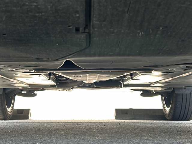 トヨタ ヤリスクロス ハイブリッド Z アドベンチャー 静岡県 2024(令6)年 4.2万km グレーＭⅡ /ワンオーナー//純正ナビ//全周囲カメラ//レザーシート//シートヒーター//ステアリングヒーター//セーフティセンス//レーダークルーズコントロール//オートハイビーム//LEDヘッドライト//純正18インチAW//ビルトインETC//スマートキー//保証書//取説