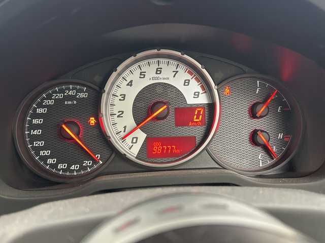 トヨタ ８６ GT 鹿児島県 2013(平25)年 9.9万km スターリングシルバー HDDナビ/フルセグテレビ/MT/MOMOステアリング/ダウンサス/ウェッズ17インチアルミホイール/HIDヘッドライト/前後ドライブレコーダー/プッシュスタート