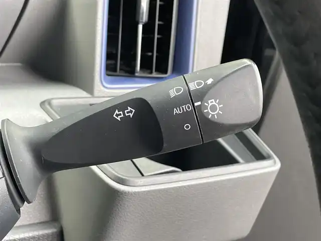 ダイハツ タント カスタム RS 滋賀県 2019(令1)年 4.3万km ブラックマイカメタリック 純正ナビ/CD/DVD/USB/Bluetooth/フルセグTV/バックカメラ/ハーフレザーシート/シートヒーター/ロングスライドシート/両側パワースライドドア/ドライブレコーダー/衝突軽減ブレーキ/LEDヘッドライト/オートハイビーム/純正アルミホイール/プッシュスタート/スマートキー