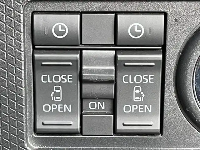 ダイハツ タント カスタム RS 滋賀県 2019(令1)年 4.3万km ブラックマイカメタリック 純正ナビ/CD/DVD/USB/Bluetooth/フルセグTV/バックカメラ/ハーフレザーシート/シートヒーター/ロングスライドシート/両側パワースライドドア/ドライブレコーダー/衝突軽減ブレーキ/LEDヘッドライト/オートハイビーム/純正アルミホイール/プッシュスタート/スマートキー