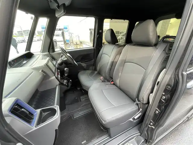 ダイハツ タント カスタム RS 滋賀県 2019(令1)年 4.3万km ブラックマイカメタリック 純正ナビ/CD/DVD/USB/Bluetooth/フルセグTV/バックカメラ/ハーフレザーシート/シートヒーター/ロングスライドシート/両側パワースライドドア/ドライブレコーダー/衝突軽減ブレーキ/LEDヘッドライト/オートハイビーム/純正アルミホイール/プッシュスタート/スマートキー