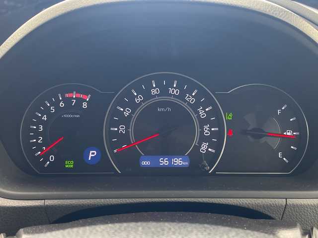 トヨタ ノア Si ダブルバイビー 愛知県 2018(平30)年 5.7万km ブラック 純正9型ナビ/後席モニター/両側パワースライドドア/クルーズコントロール/バックカメラ/純正アルミホイール/LEDヘッドライト/リアオートエアコン/オートマチックハイビーム/ETC/衝突軽減システム/フルセグ/CD DVD/Bluetooth/ステアリングスイッチ/スマートキー/プッシュスタート