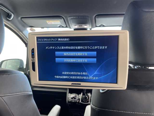 トヨタ ノア Si ダブルバイビー 愛知県 2018(平30)年 5.7万km ブラック 純正9型ナビ/後席モニター/両側パワースライドドア/クルーズコントロール/バックカメラ/純正アルミホイール/LEDヘッドライト/リアオートエアコン/オートマチックハイビーム/ETC/衝突軽減システム/フルセグ/CD DVD/Bluetooth/ステアリングスイッチ/スマートキー/プッシュスタート