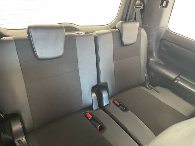 トヨタ ノア Si ダブルバイビー 愛知県 2018(平30)年 5.7万km ブラック 純正9型ナビ/後席モニター/両側パワースライドドア/クルーズコントロール/バックカメラ/純正アルミホイール/LEDヘッドライト/リアオートエアコン/オートマチックハイビーム/ETC/衝突軽減システム/フルセグ/CD DVD/Bluetooth/ステアリングスイッチ/スマートキー/プッシュスタート