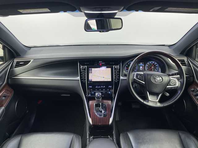 トヨタ ハリアー プレミアム アドバンスドP 群馬県 2015(平27)年 15.5万km ブラック 純正8型ナビ　フルセグTV　全周囲カメラ　JBLプレミアムサウンド　衝突被害軽減システム　クルーズコントロール　電動リアゲート　パワーシート　LEDオートライト　スマートキー　禁煙車