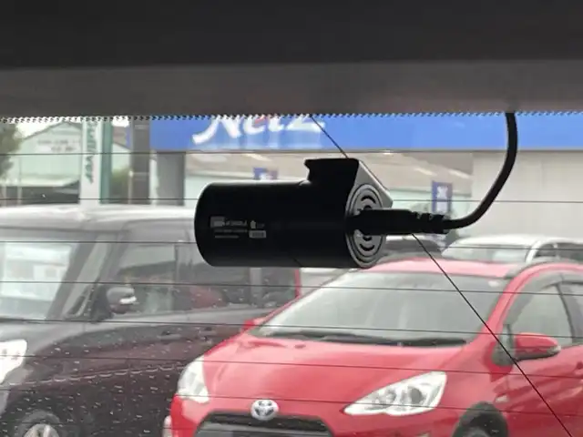 レクサス ＲＸ 450h Fスポーツ 宮崎県 2017(平29)年 7.6万km ブラック メーカー純正ナビ/(BT/AM/FM/CD/DVD)/フルセグTV/バックカメラ/全周囲カメラ/LEDヘッドライト/ビルトインETC2.0/革シート/サンルーフ/パワーバックドア/スマートキー/レーダークルーズコントロール/ブラインドスポットモニター/パワーシート(D/N)/プッシュスタート/電動格納ミラー/ヘッドアップディスプレイ/レーンキーピングアシスト/レクサスセーフティシステム/インテリジェントクリアランスソナー