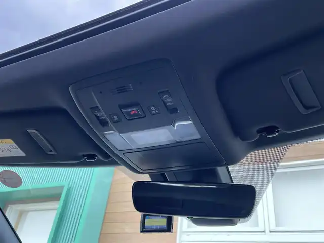 レクサス ＲＸ 450h Fスポーツ 宮崎県 2017(平29)年 7.6万km ブラック メーカー純正ナビ/(BT/AM/FM/CD/DVD)/フルセグTV/バックカメラ/全周囲カメラ/LEDヘッドライト/ビルトインETC2.0/革シート/サンルーフ/パワーバックドア/スマートキー/レーダークルーズコントロール/ブラインドスポットモニター/パワーシート(D/N)/プッシュスタート/電動格納ミラー/ヘッドアップディスプレイ/レーンキーピングアシスト/レクサスセーフティシステム/インテリジェントクリアランスソナー