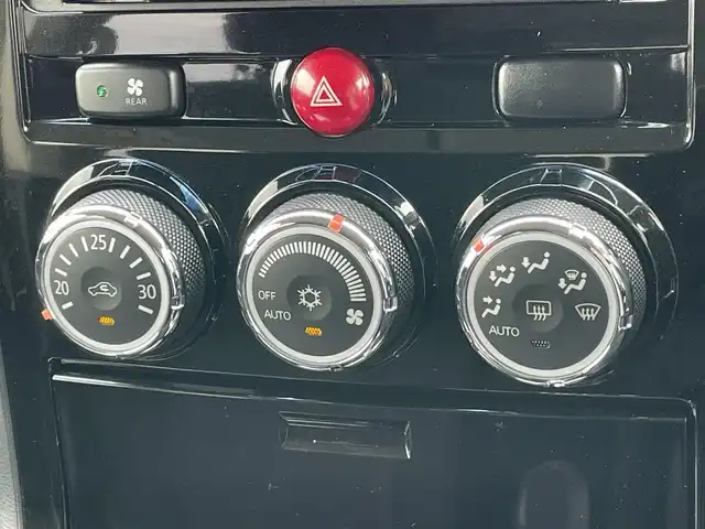 三菱 デリカＤ：５ D－Power package 道央・札幌 2018(平30)年 14.3万km ウォームホワイトパール ４WD/ワンオーナー/社外SDナビ/CD/DVD/BT/フルセグ/横滑り防止装置/クルーズコントロール/バックカメラ/ビルトインETC/トランスファ切替/両側パワースライドドア/パワーバックドア/前席シートヒーター/革巻きステアリング/ステアリングリモコン/パドルシフト/AC100V/スマートキー/キーレスエントリー/HIDヘッドライト/オートライト/フォグランプ/電動格納ミラー/ウィンカーミラー/純正フロアマット/純正エンジンスターター/純正AW付夏タイヤ積込/225/55/R18/2021年/山4mm