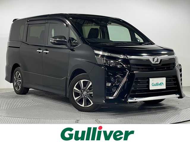 トヨタ ヴォクシー ZS 煌Ⅱ 広島県 2019(令1)年 4.2万km ブラック 純正10型ナビ/純正フリップダウンモニター/両側パワースライドドア/バックカメラ/クルーズコントロール/クリアランスソナー/セーフティセンス/・プリクラッシュセーフティ/・レーンディパーチャーアラート/・オートマチックハイビーム/LEDヘッドランプ/純正16インチAW/ビルトインETC/ドライブレコーダー/USB/HDMI入力端子
