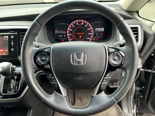 ホンダ オデッセイ アブソルート EX 埼玉県 2014(平26)年 14.5万km プレミアムヴィーナスブラックP HDDナビ/プッシュスタート/両側パワースライドドア/ETC/バックカメラ/アラウンドビューモニター/ブラインドスポットモニター/ドアバイザー/WAC/ABS/ワンセグテレビ/Bluetooth接続/ドライブレコーダー/アイドリングストップ/クルーズコントロール/純正フロアマット/横滑り防止装置/パワーシート/パドルシフト/オットマン/オートライト/ルーフレール/DVD再生/PS/PW/保証書/取扱説明書