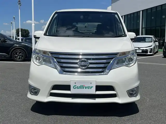 日産 セレナ ハイウェイS G S HV Aセーフ 奈良県 2014(平26)年 8.5万km ブリリアントホワイトパール 純正ナビ７インチワイド　/ワンセグテレビ　/ｂｌｕｅｔｏｏｔｈ　/バックカメラ　/社外ドライブレコーダー前後　/片側パワースライドドア　/レーンキープアシスト　/インテリジェントエマージェンシーブレーキ/純正フロアマット/純正アルミホイール/フォグランプ/パーソナルテーブル（2列と3列目用）