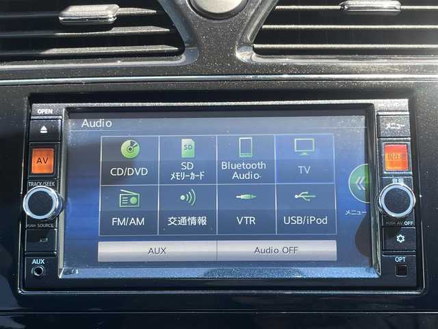 日産 セレナ ハイウェイS G S HV Aセーフ 千葉県 2014(平26)年 8.5万km ブリリアントホワイトパール 純正ナビ７インチワイド　/ワンセグテレビ　/ｂｌｕｅｔｏｏｔｈ　/バックカメラ　/社外ドライブレコーダー前後　/片側パワースライドドア　/レーンキープアシスト　/インテリジェントエマージェンシーブレーキ/純正フロアマット/純正アルミホイール/フォグランプ/パーソナルテーブル（2列と3列目用）