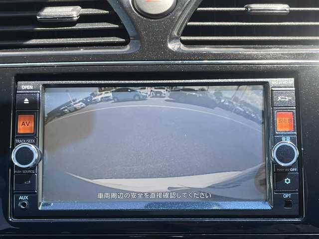 日産 セレナ ハイウェイS G S HV Aセーフ 千葉県 2014(平26)年 8.5万km ブリリアントホワイトパール 純正ナビ７インチワイド　/ワンセグテレビ　/ｂｌｕｅｔｏｏｔｈ　/バックカメラ　/社外ドライブレコーダー前後　/片側パワースライドドア　/レーンキープアシスト　/インテリジェントエマージェンシーブレーキ/純正フロアマット/純正アルミホイール/フォグランプ/パーソナルテーブル（2列と3列目用）