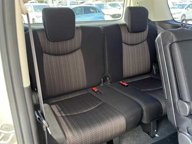 日産 セレナ ハイウェイS G S HV Aセーフ 千葉県 2014(平26)年 8.5万km ブリリアントホワイトパール 純正ナビ７インチワイド　/ワンセグテレビ　/ｂｌｕｅｔｏｏｔｈ　/バックカメラ　/社外ドライブレコーダー前後　/片側パワースライドドア　/レーンキープアシスト　/インテリジェントエマージェンシーブレーキ/純正フロアマット/純正アルミホイール/フォグランプ/パーソナルテーブル（2列と3列目用）