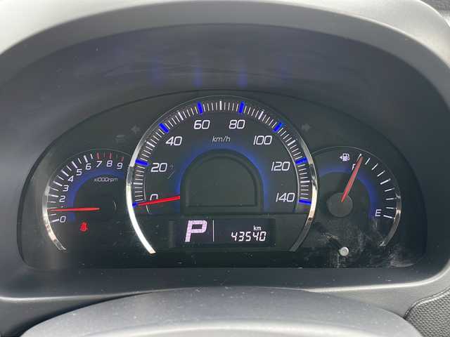 スズキ ワゴンＲ LTD 青森県 2010(平22)年 4.4万km パールホワイト 4WD/社外メモリナビ・ワンセグTV/CD・DVD・SD/バックカメラ/運転席シートヒーター/純正フロアマット/HIDヘッドライト/オートライト/社外14インチアルミ/プッシュスタート/スマートキー/ドアバイザー/保証書・取説書