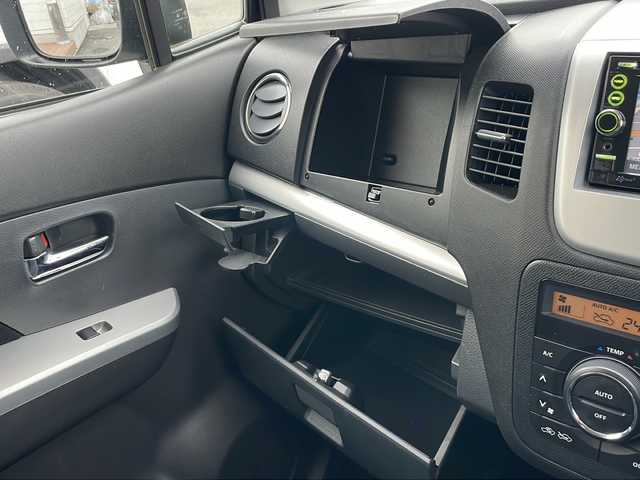 スズキ ワゴンＲ LTD 青森県 2010(平22)年 4.4万km パールホワイト 4WD/社外メモリナビ・ワンセグTV/CD・DVD・SD/バックカメラ/運転席シートヒーター/純正フロアマット/HIDヘッドライト/オートライト/社外14インチアルミ/プッシュスタート/スマートキー/ドアバイザー/保証書・取説書