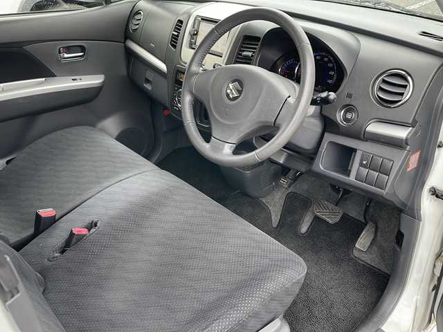 スズキ ワゴンＲ LTD 青森県 2010(平22)年 4.4万km パールホワイト 4WD/社外メモリナビ・ワンセグTV/CD・DVD・SD/バックカメラ/運転席シートヒーター/純正フロアマット/HIDヘッドライト/オートライト/社外14インチアルミ/プッシュスタート/スマートキー/ドアバイザー/保証書・取説書