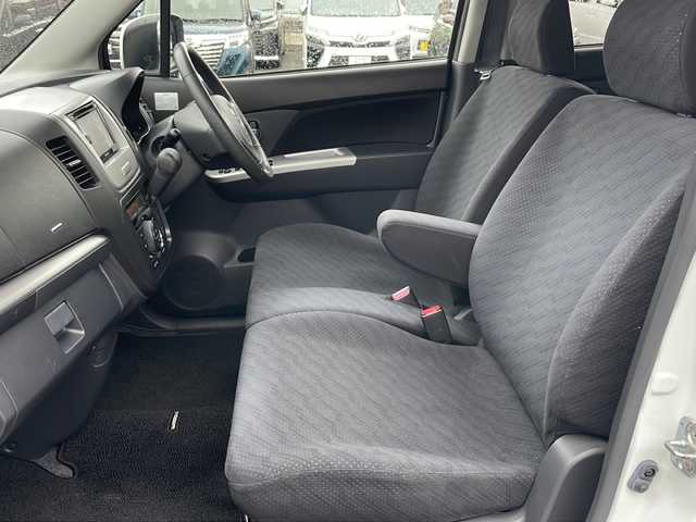 スズキ ワゴンＲ LTD 青森県 2010(平22)年 4.4万km パールホワイト 4WD/社外メモリナビ・ワンセグTV/CD・DVD・SD/バックカメラ/運転席シートヒーター/純正フロアマット/HIDヘッドライト/オートライト/社外14インチアルミ/プッシュスタート/スマートキー/ドアバイザー/保証書・取説書