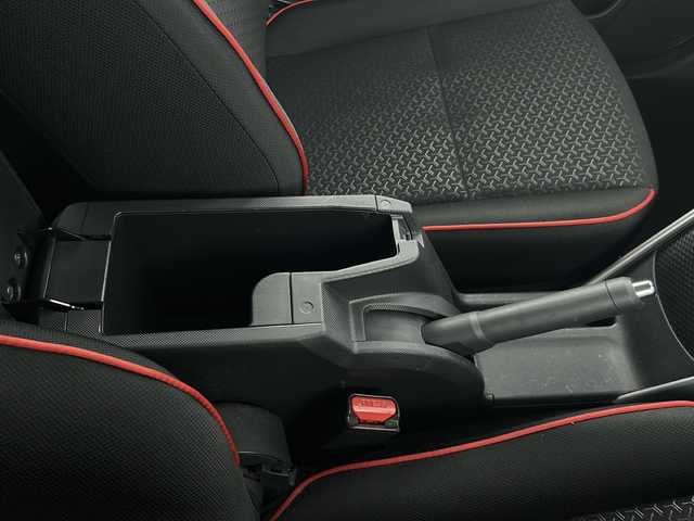 トヨタ ライズ Z 愛知県 2020(令2)年 3.7万km ブラックマイカメタリック/シャイニングホワイトパール ルーフブラックツートンカラー/純正９インチナビ/フルセグTV・BT　DVD　CD　音楽SD/バックカメラ/ビルトインETC/前後ドライブレコーダー/シートヒーター/オートライト/LEDヘットライト/LEDフォグライト/スマートアシスト/レーンキープ/BSM/RCTA/コーナーセンサー/純正17インチアルミ/スマートキー×２/プッシュスタート/電動ランバーサポート/保証書/取説