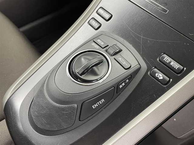 トヨタ ＳＡＩ S LEDエディション 埼玉県 2011(平23)年 2.6万km ホワイトパールクリスタルシャイン ・純正ナビゲーション/（フルセグTV/CD/DVD/MD/HDD/AUX/AM/FM）/・バックカメラ/・クルアランスソナー/・クルーズコントロール/・パワーシート/・ウッドコンビステアリング/・オートLEDヘッドライト/・ヘッドライトウォッシャー/・ビルトインETC/・スマートキー/・プッシュスタート/・純正フロアマット