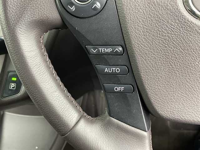 トヨタ ＳＡＩ S LEDエディション 埼玉県 2011(平23)年 2.6万km ホワイトパールクリスタルシャイン ・純正ナビゲーション/（フルセグTV/CD/DVD/MD/HDD/AUX/AM/FM）/・バックカメラ/・クルアランスソナー/・クルーズコントロール/・パワーシート/・ウッドコンビステアリング/・オートLEDヘッドライト/・ヘッドライトウォッシャー/・ビルトインETC/・スマートキー/・プッシュスタート/・純正フロアマット