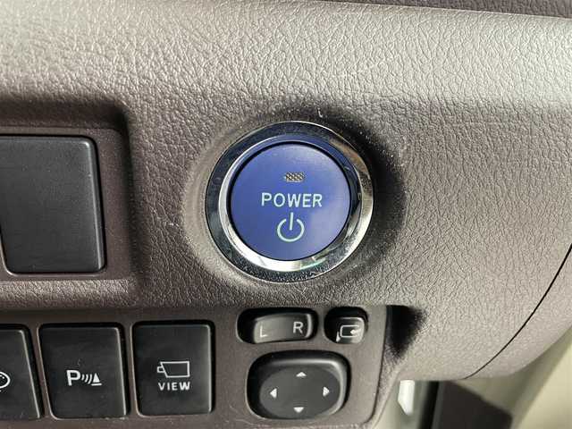 トヨタ ＳＡＩ S LEDエディション 埼玉県 2011(平23)年 2.6万km ホワイトパールクリスタルシャイン ・純正ナビゲーション/（フルセグTV/CD/DVD/MD/HDD/AUX/AM/FM）/・バックカメラ/・クルアランスソナー/・クルーズコントロール/・パワーシート/・ウッドコンビステアリング/・オートLEDヘッドライト/・ヘッドライトウォッシャー/・ビルトインETC/・スマートキー/・プッシュスタート/・純正フロアマット