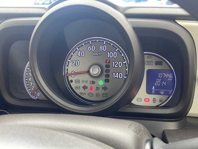 ホンダ Ｎ ＯＮＥ スタンダード ローダウン 沖縄県 2018(平30)年 10.8万km プラチナホワイトパール 禁煙車/社外ナビ(AVIC-RZ502)/ CD/DVD/Bluetooth/バックカメラ/あんしんパッケージ/・衝突軽減ブレーキ/・誤発信抑制機能/ETC2.0/プッシュスタート/スマートキー/アイドリングストップ/オートエアコン/電動格納ミラー
