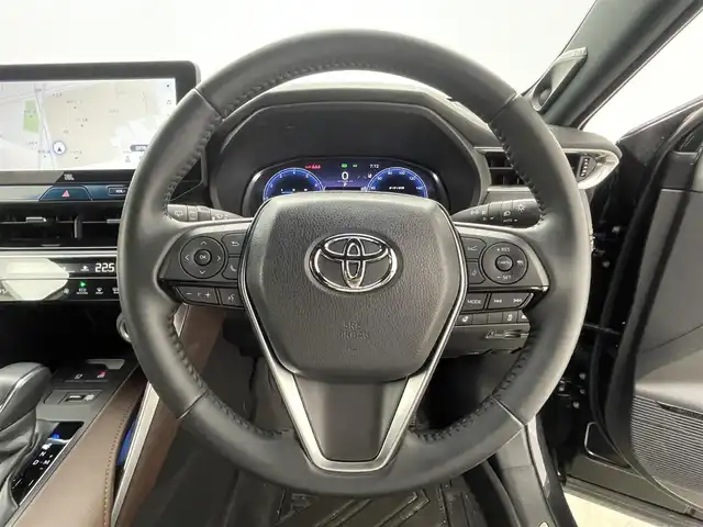 トヨタ ハリアー Z レザーパッケージ 愛知県 2024(令6)年 0.8万km プレシャスブラックパール トヨタセーフティセンス/純正ディスプレイオーディオ　/ＪＢＬサウンド　/バックカメラ　/デジタルインナーミラー　/ＨＵＤ　/ＢＳＭ　/黒革シート　/MTモード付AT/ＥＴＣ２．０　/シートヒーター　/エアシート　/パワーシート/ステアリングヒーター/電動リアゲート　/ドラレコ　/純正19インチAW/純正フロアマット