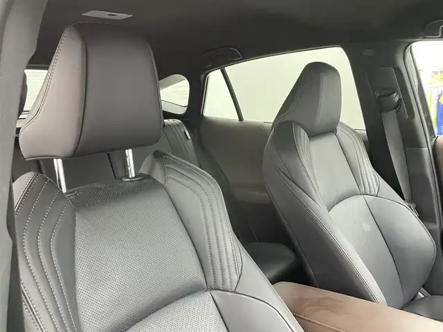 トヨタ ハリアー Z レザーパッケージ 愛知県 2024(令6)年 0.8万km プレシャスブラックパール トヨタセーフティセンス/純正ディスプレイオーディオ　/ＪＢＬサウンド　/バックカメラ　/デジタルインナーミラー　/ＨＵＤ　/ＢＳＭ　/黒革シート　/MTモード付AT/ＥＴＣ２．０　/シートヒーター　/エアシート　/パワーシート/ステアリングヒーター/電動リアゲート　/ドラレコ　/純正19インチAW/純正フロアマット